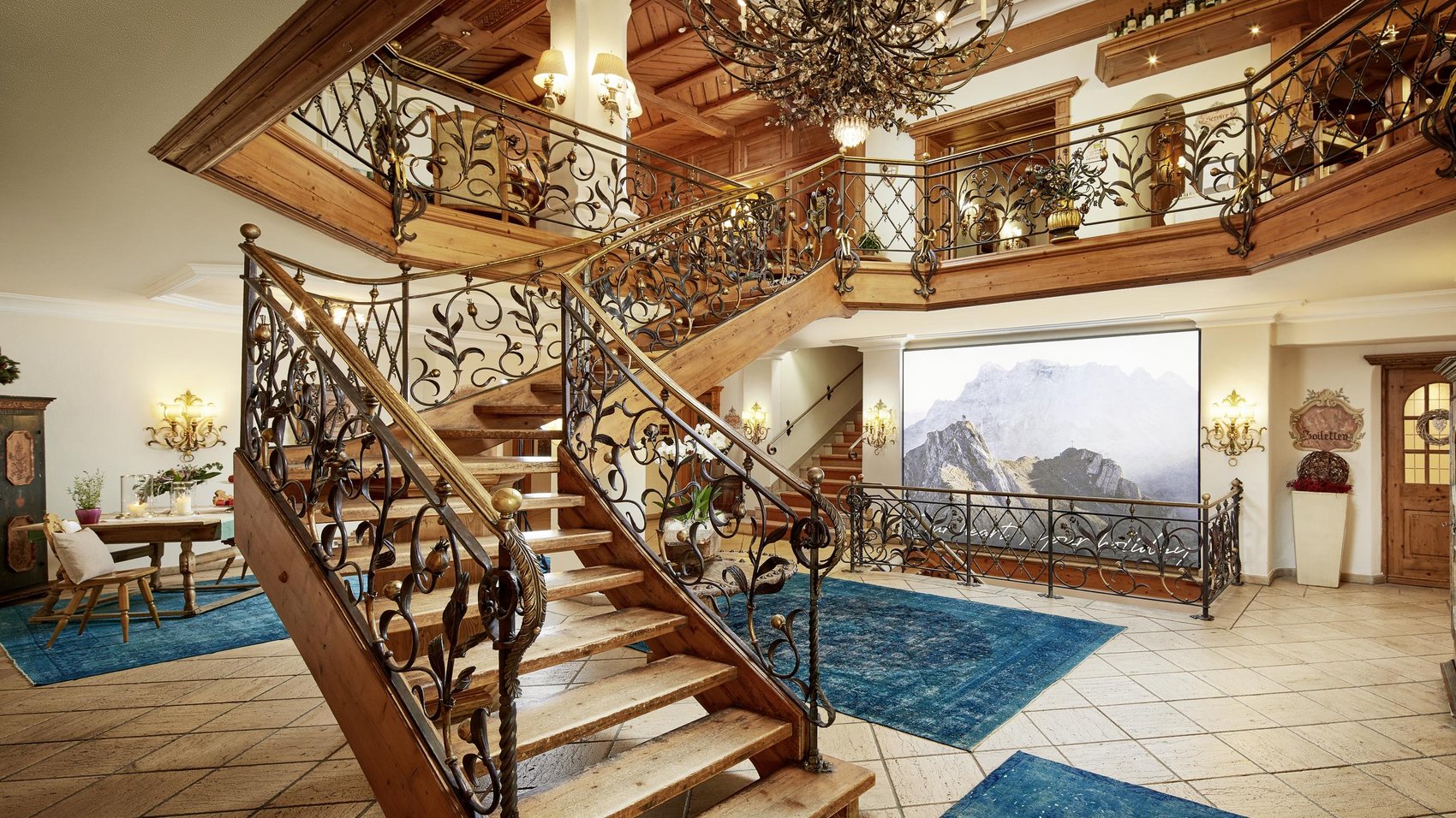 Are you looking for a 4-star hotel in Tyrol?